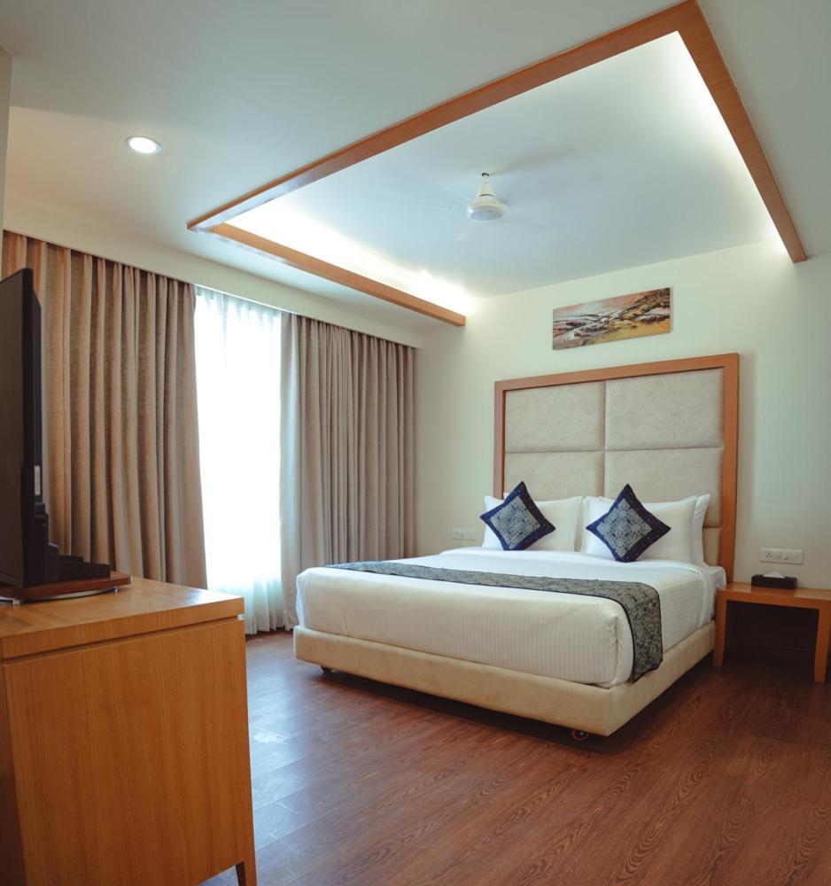 Ramee The Srinivas Palace Bhuj Luaran gambar